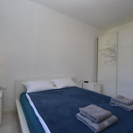 Apartament Bursztynowy Z Garazem -Centrum Gliwic Γκλίβιτσε Εξωτερικό φωτογραφία