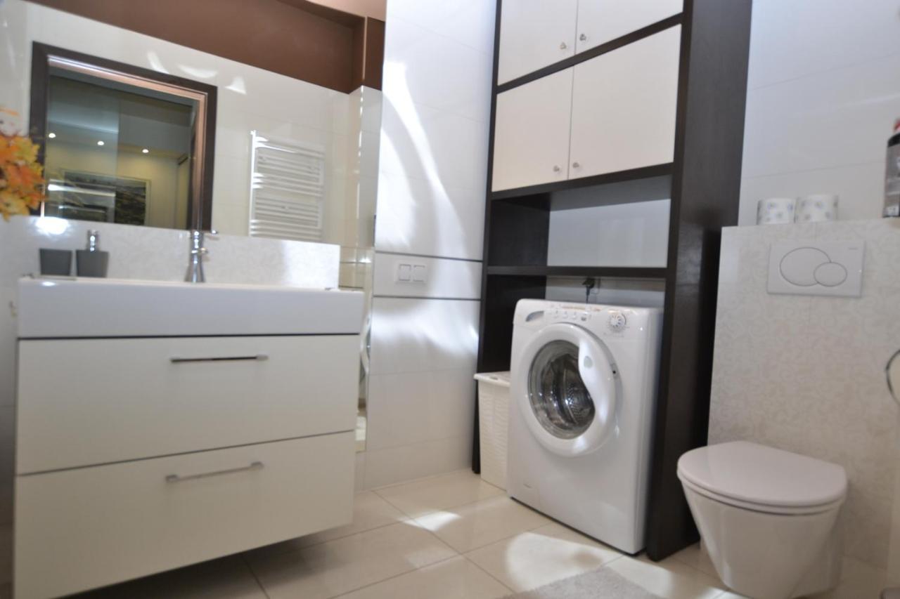 Apartament Bursztynowy Z Garazem -Centrum Gliwic Γκλίβιτσε Εξωτερικό φωτογραφία