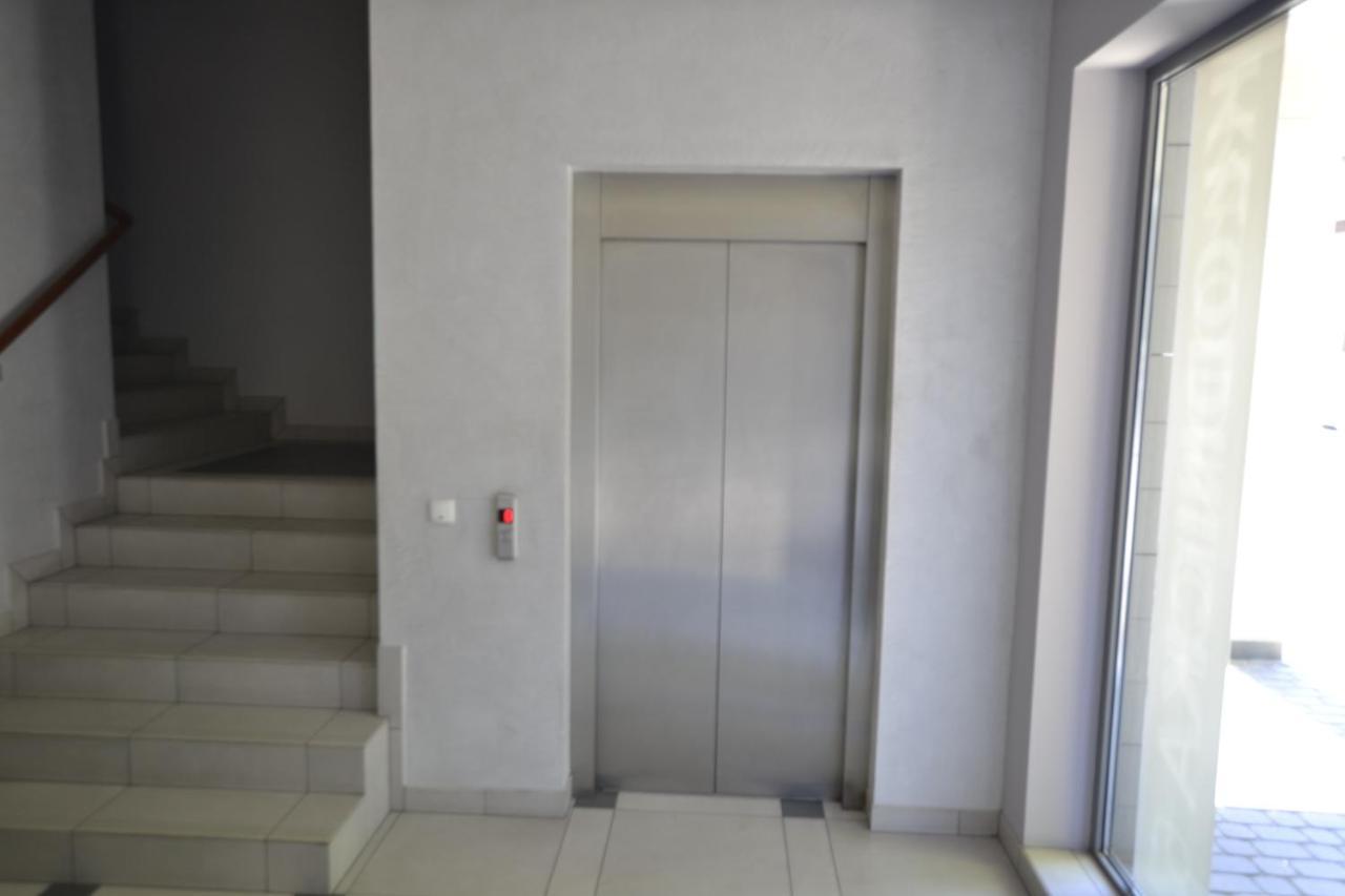 Apartament Bursztynowy Z Garazem -Centrum Gliwic Γκλίβιτσε Εξωτερικό φωτογραφία
